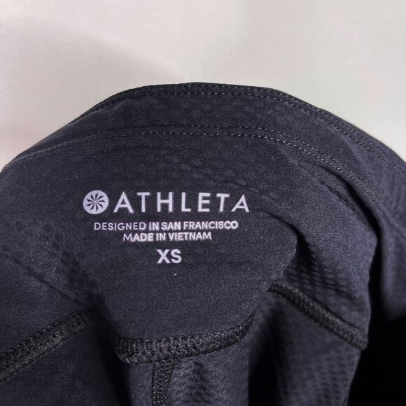 Athleta Black XSmall XS Mesh Textured Crop Capri Leggings Workout Running Pocket - Picture 9 of 11